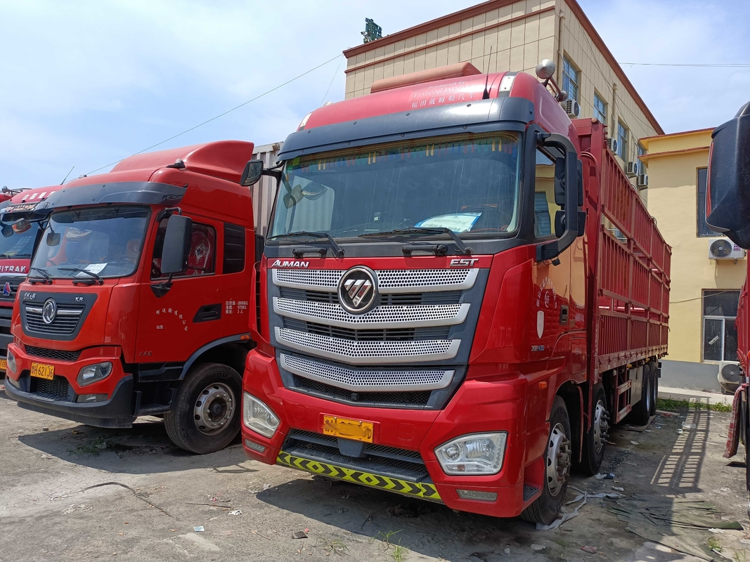 το 2$ο φορτηγό 12 χεριών μετρά το μακρύ diesel μηχανών 8×4 Drive φορτηγό φρακτών Foton έτους Drive το 2020 τρόπου αριστερό