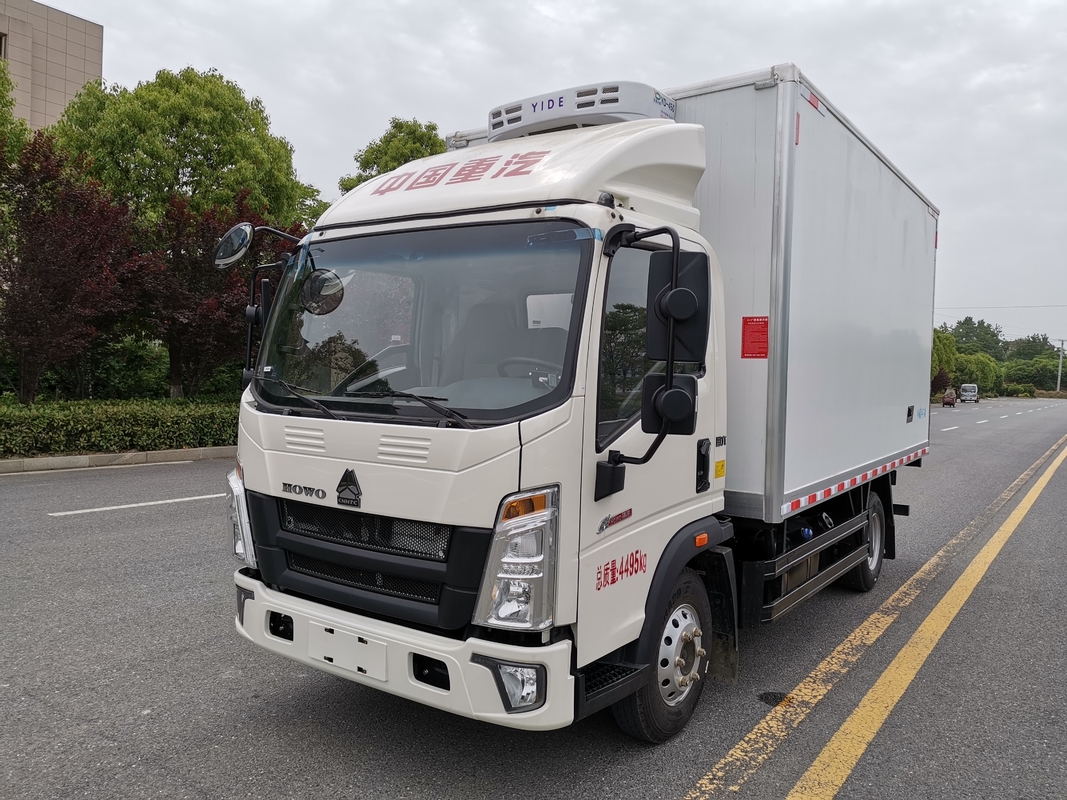 160hp φορτηγό με ψύξη Howo 18 Cubic Van Weichai κινητήρα 4 * 2 λειτουργία οδήγησης