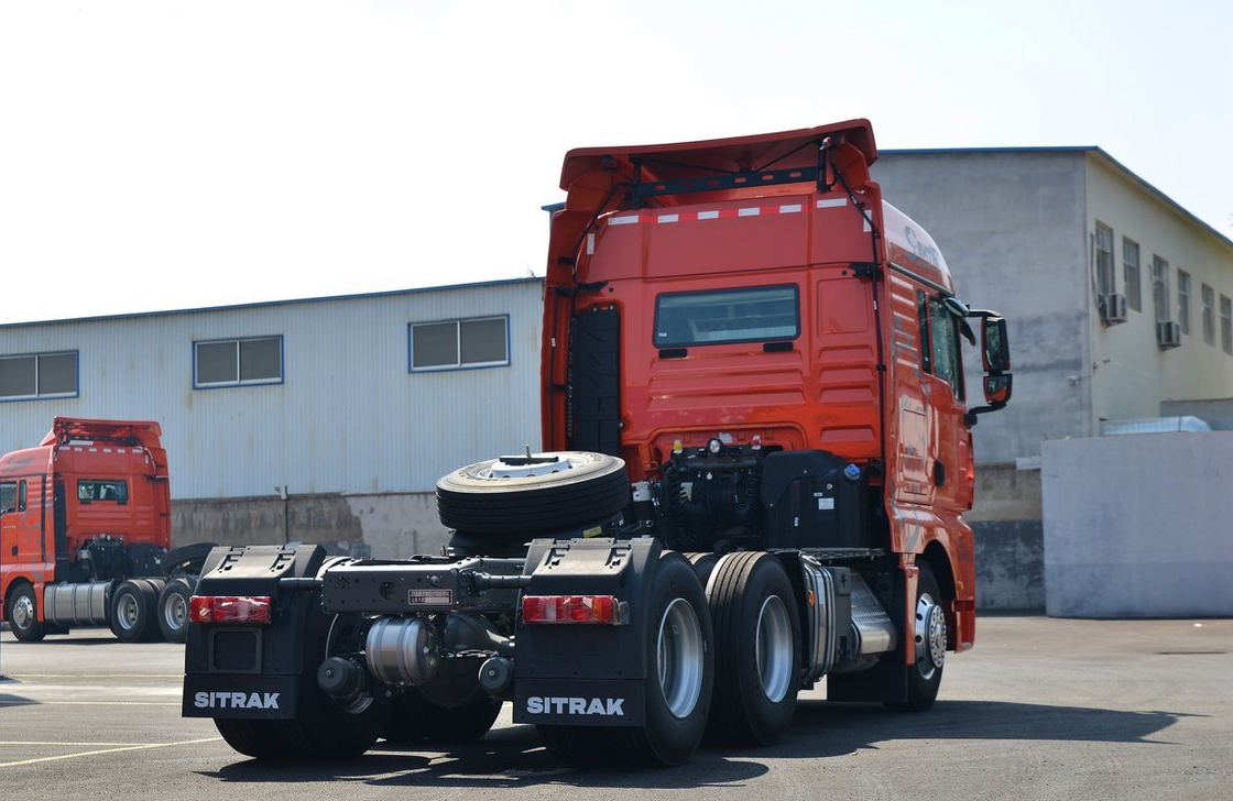 Τρακτέρ 6*4 βαρύ φορτηγό Sinotruck SITRAK G7 υψηλή οροφή 480hp AMT φύλλο άνοιγμα