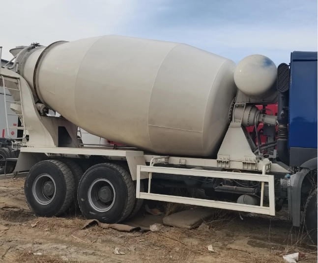 Κατώτατη τιμή Μείγμα 10 τροχών HOWO 6X4 8cbm 9cbm 371HP Μείγμα σκυροδέματος