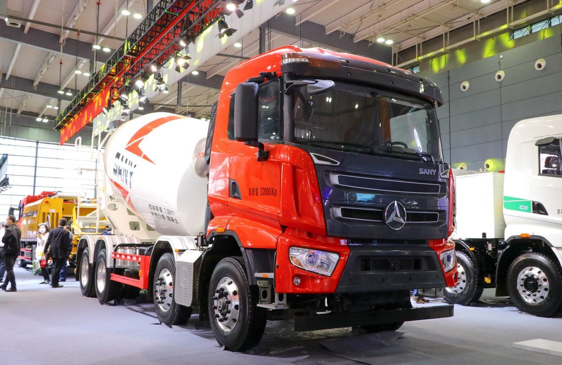 Τεχνικό όχημα μεταφοράς σκυροδέματος 8 × 4 Sany Mixer 8 Cubic Hino Motor 307hp 12 ταχυτήτων μετάδοσης