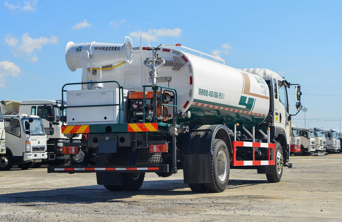 Υδροφόρο φορτηγό 4x2 Sinotruck Howo Weichai 220hp Διπλό πίσω ελαστικά Μοναδική σειρά καμπίνα