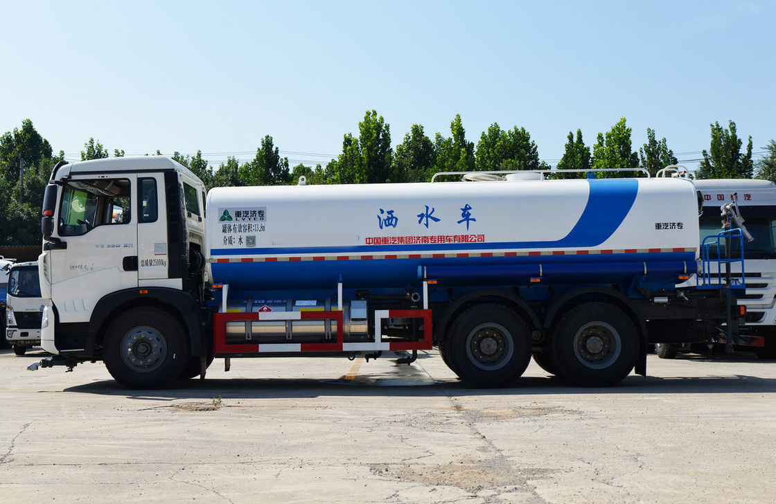 Υδροφόρο φορτηγό Howo 6*4 Sinotruck 10 τροχών LNG 260hp Μηχανή 14 κυβικών Tanker LHD/RHD