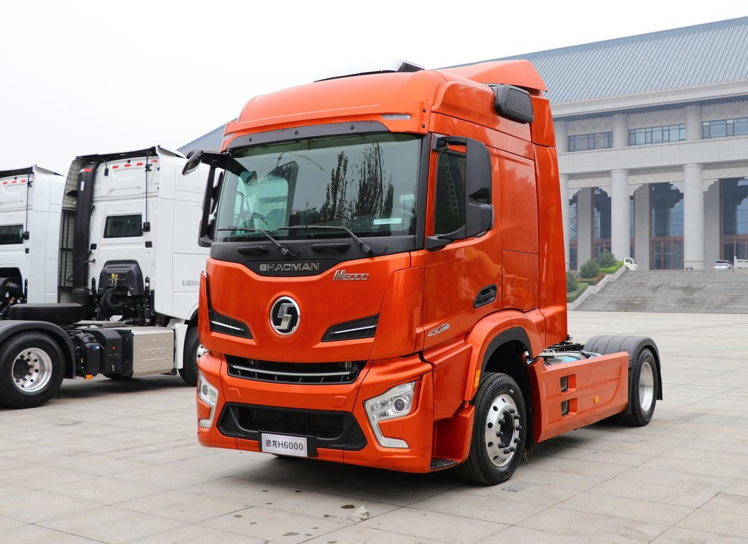 Αμμοφόρο Shacman H6000 Τρακτέρ 4*2 Weichai 12 κύλινδροι 430hp χειροκίνητο κιβώτιο