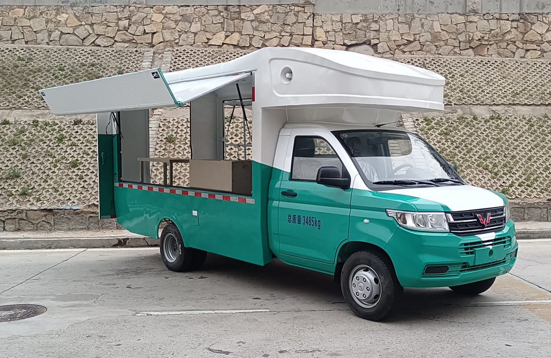 Χρησιμοποιημένο φορτηγό κουτί φορτίου Wuling πωλήσεις Minitruck 5 ταχυτήτων χειροκίνητη μετάδοση 1,5 τόνους payload