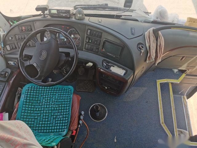 Δεύτερο χέρι Youtong λεωφορείο ZK6808 αριστερό σύστημα οδήγησης 30 θέσεις