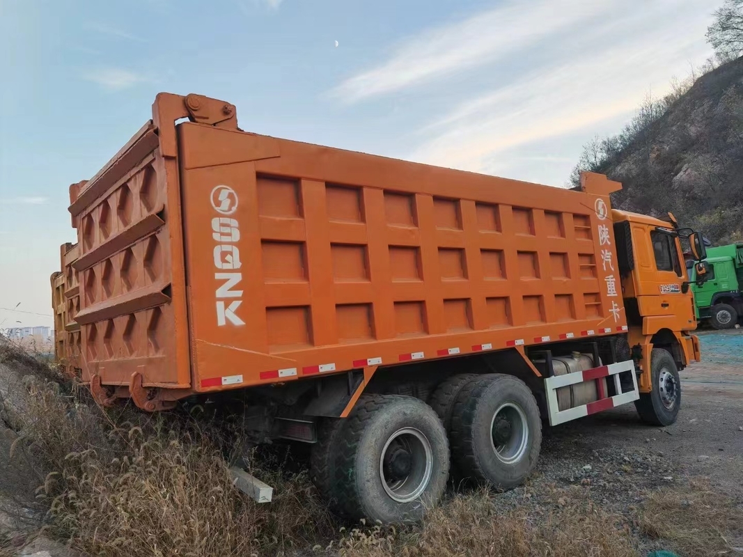 Shacman F3000 Dump Truck 6*4 βαρύ φορτίο 20-40 τόνους 2022 Έτος 99% Νέα κατάσταση