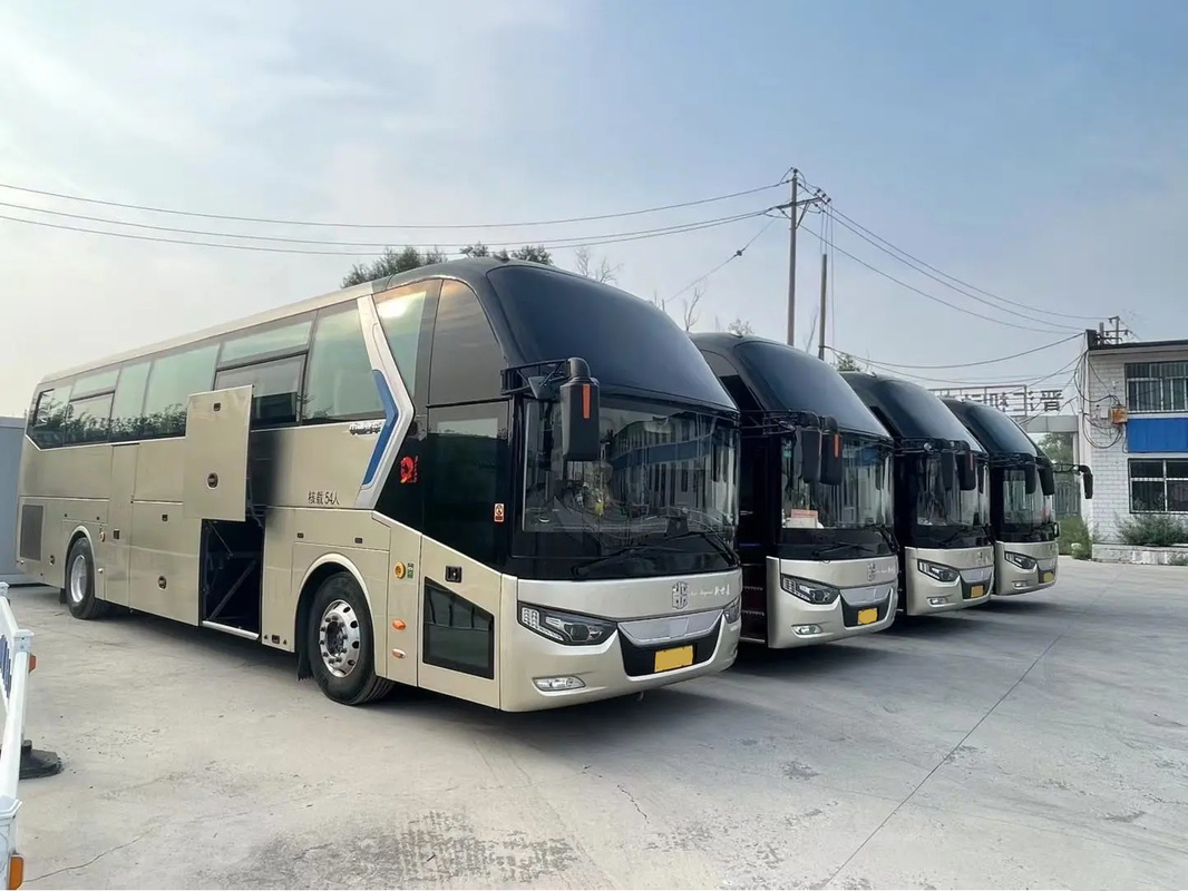 LCK6126 Zhongtong Χρησιμοποιούμενο επιβατικό λεωφορείο 54 θέσεων Διπλής πόρτας Αεροπορικό κάθισμα Μεγάλης χωρητικότητας πολυτελές λεωφορείο