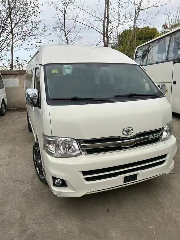 Hiace 13 θέσεις 4 πόρτες με εμπρός κίνηση βενζινοκινητήρα άνεση και χωρίς ατυχήματα μεταχειρισμένο μίνι μπους