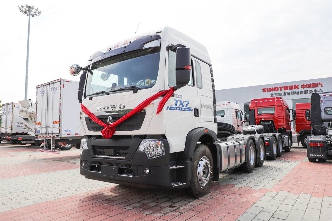 Τρακτέρ Howo 12Gear 6*4 Δέκα ελαστικά 460 hp 6 κύλινδρος κινητήρας ντίζελ μονό σειρά Semi