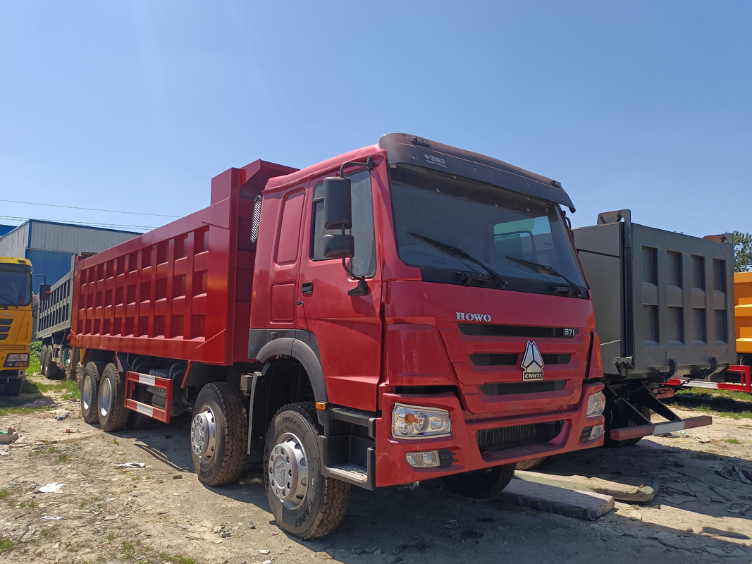 Σινο Truck χειροκίνητο κιβώτιο ταχυτήτων Howo Tipper Truck 12 τροχούς Euro 3 RHD Μία σειρά και κοιμιστήρα