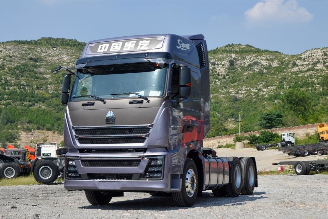 HOWO TH7 Φορτηγό 610HP 6*4 AMT αυτόματο επικίνδυνα εμπορεύματα ελκυστήρα φορτηγό υψηλό εκκρεμότητες οροφής