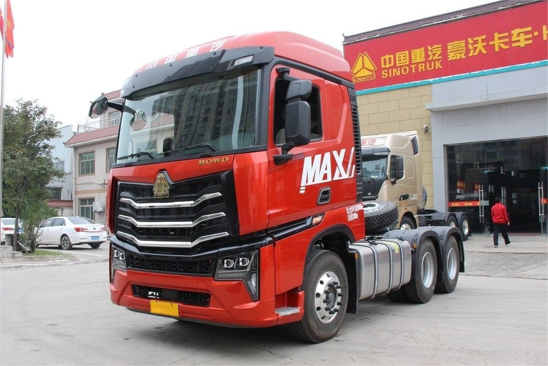 HOWO Max βαρύ φορτηγό 480HP υψηλή οροφή 6X4 ντίζελ χειροκίνητο 12 ταχυτήτων Εθνικό VI τρακτέρ