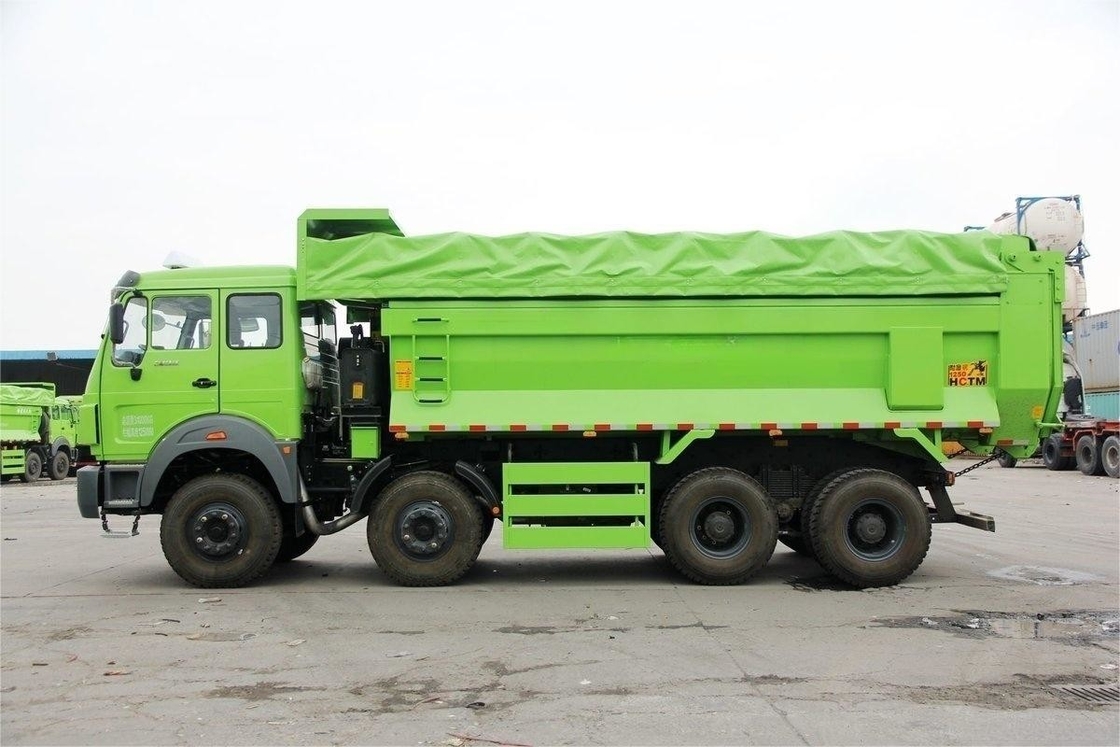 Βαρύ φορτηγό απορριμμάτων Beiben 336HP 8X4 6,4m Νέο φιλικό προς το περιβάλλον καπάκι από σανίδα