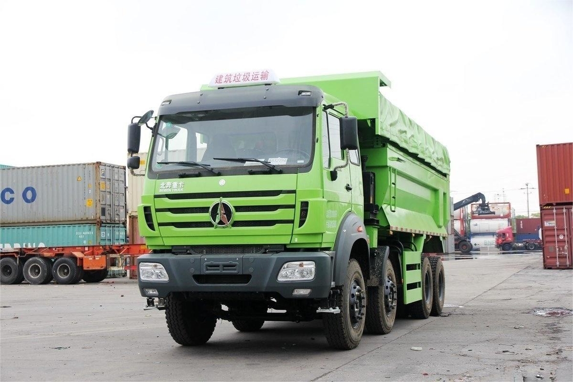 Βαρύ φορτηγό απορριμμάτων Beiben 336HP 8X4 6,4m Νέο φιλικό προς το περιβάλλον καπάκι από σανίδα