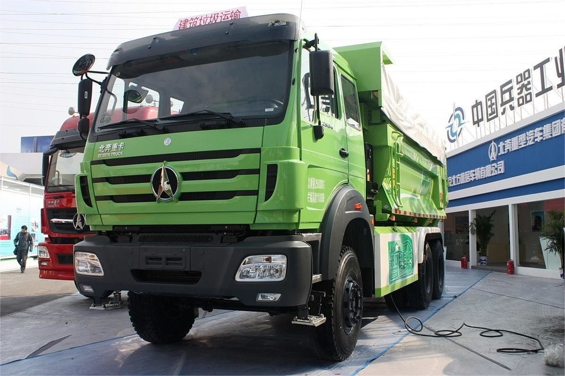 Βεϊμπέν βαρύ φορτηγό 336HP 6X4 5,6m Ντίζελ 12 Γυαλιών U σχήμα φορτηγό με κάλυψη με σανίδα