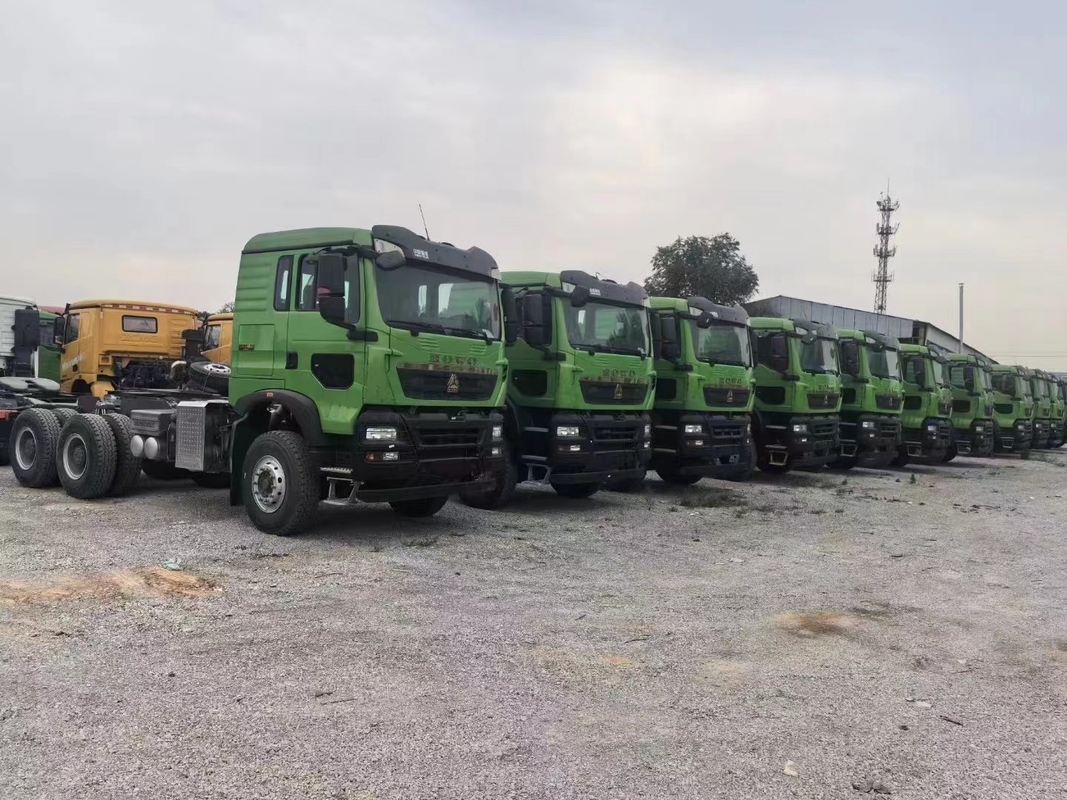 Τρακ Sino 400 HP ολοκαίνουργια 6 * 4 λειτουργία οδήγησης με 40 ελαστικά Howo TX Tipper σε αποθεματικό