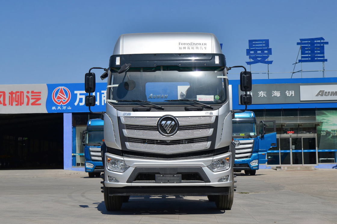 Μία σειρά και μισές θέσεις Foton Auman φορτηγό υψηλής οροφής ντίζελ 245HP 6X2 8.6m φορτηγό σασί