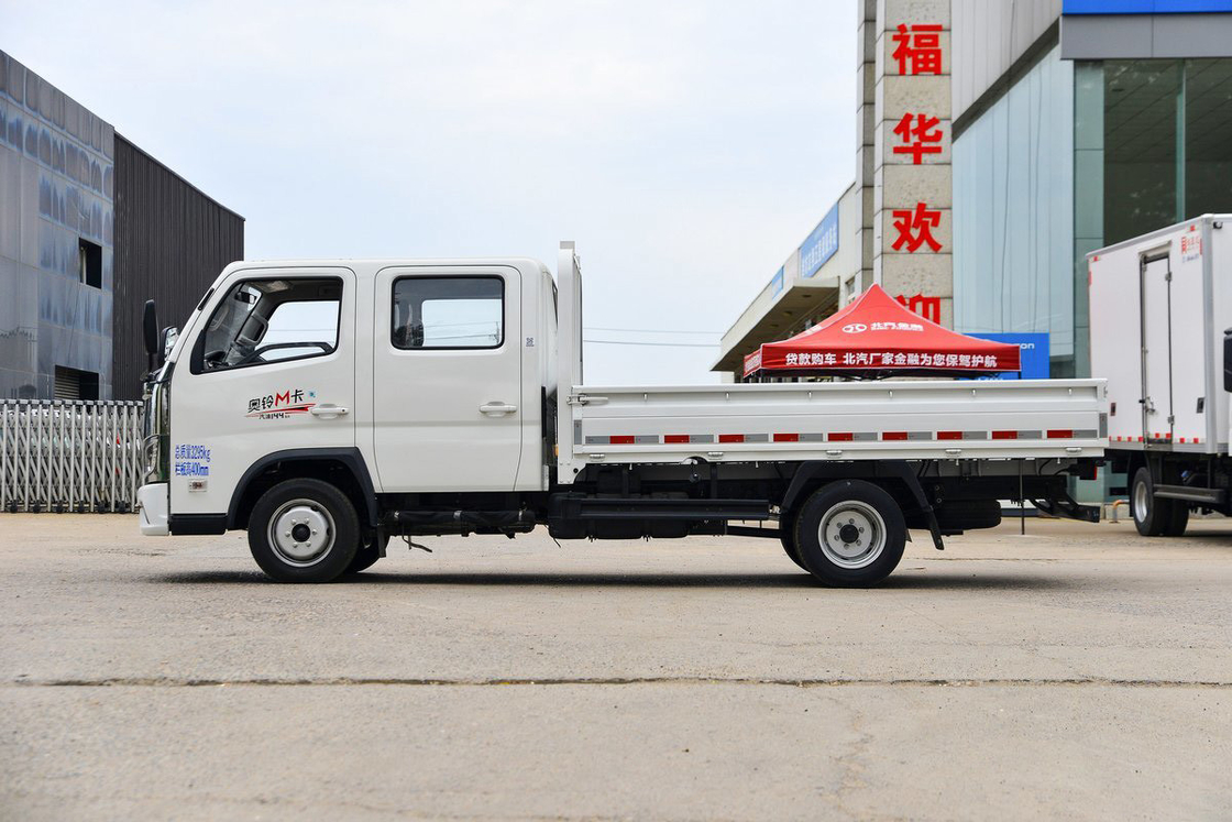 Auman M μοντέλο 2.0L διπλή σειρά καθίσματα 144HP Βενζίνη χειροκίνητο 5 ταχύτητες 2.7m Foton Flatbed Mini Truck