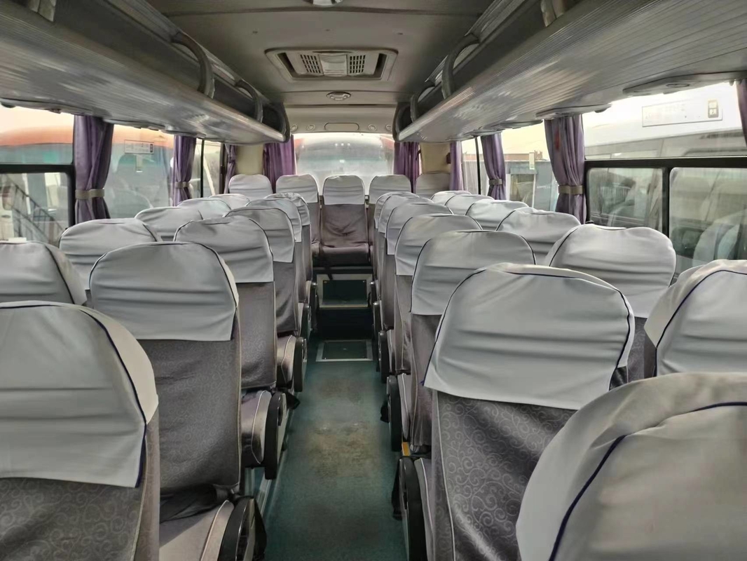 39 θέσεις YUTONG λεωφορείο ZK6888 Χρησιμοποιούμενο Diesel λεωφορείο 2ο χέρι προπονητής Euro III εκπομπή ράφι αποσκευών