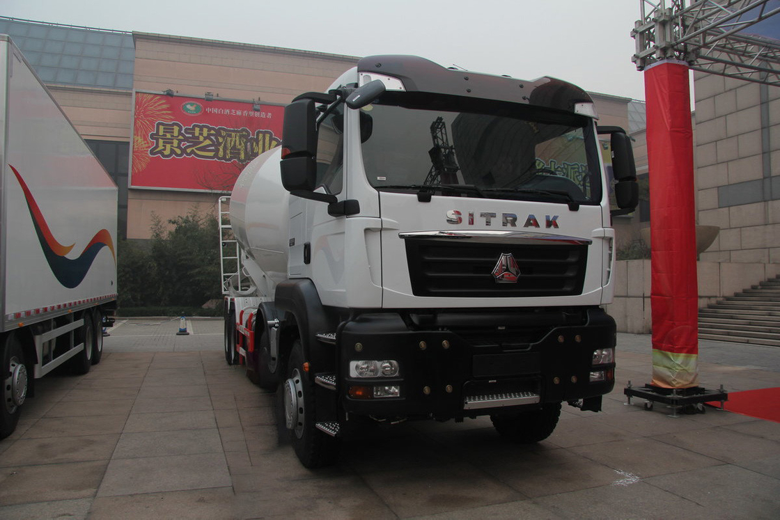 Sinotruk SITRAK C7H βαρύ φορτηγό ντίζελ 16 ταχυτήτων 400HP 8X4 6,5m3 φορτηγό μεικτήρα σκυροδέματος