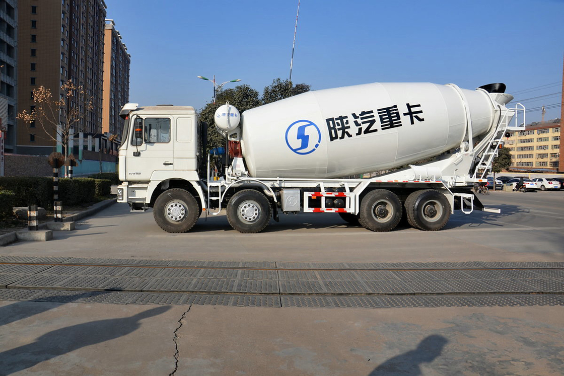 Αεροκίνητο Shaanxi βαρύ φορτηγό Delong F3000 375HP 8X4 Υδραυλικό κύριο κάθισμα Αεροκίνητο μεσαγωγό σκυροδέματος