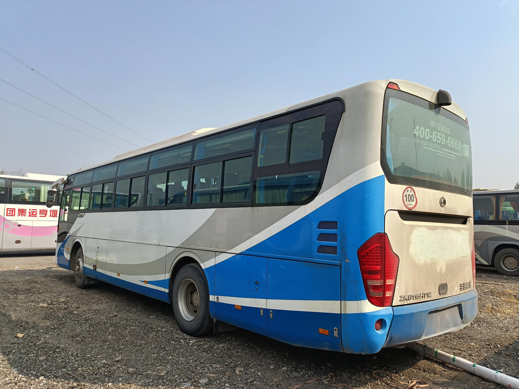 Χρήση λεωφορείου στην Αφρική Youngtong ZK6115 Διπλή πόρτα Στρίψιμο παράθυρο 47 θέσεις Ντίζελ κινητήρας A / C