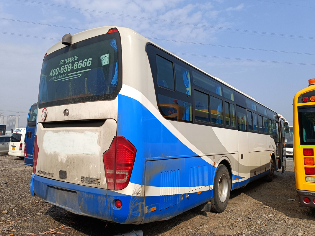 Χρήση λεωφορείου στην Αφρική Youngtong ZK6115 Διπλή πόρτα Στρίψιμο παράθυρο 47 θέσεις Ντίζελ κινητήρας A / C