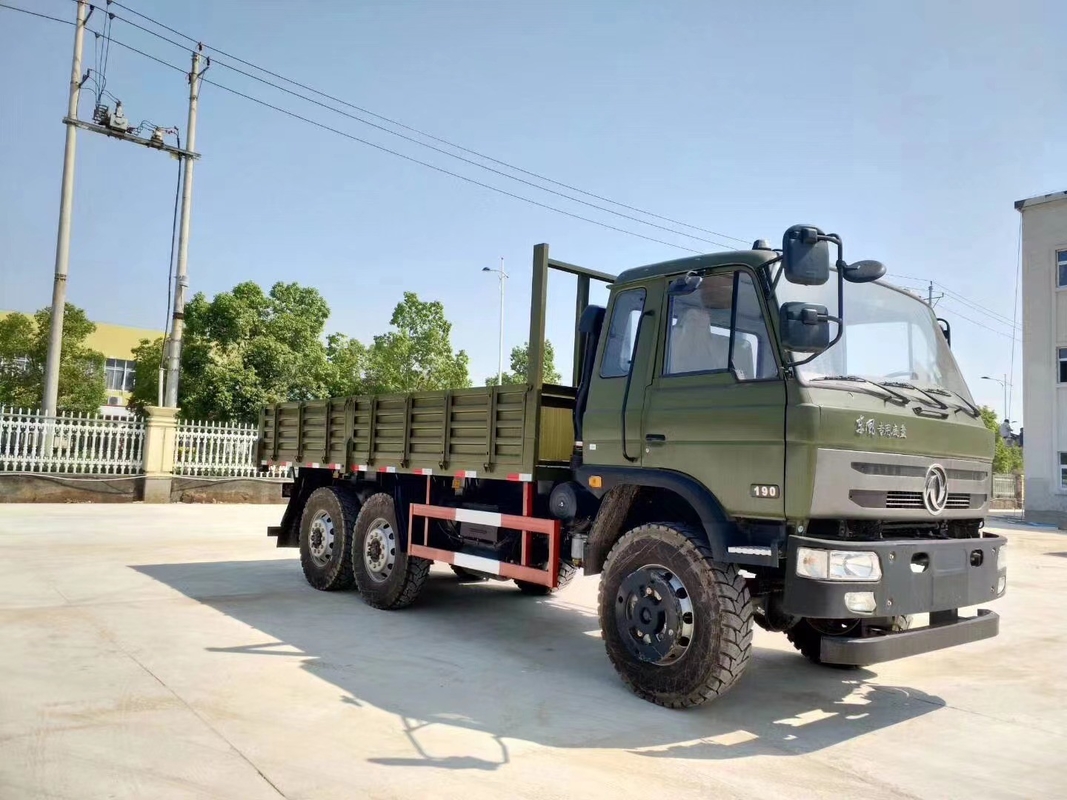 Φορτηγό εμπορευμάτων Dongfeng 20 τόνων Βάρος φόρτωσης Euro 3 εκπομπές Αριστερό χειροκίνητο 6*4 λειτουργία οδήγησης
