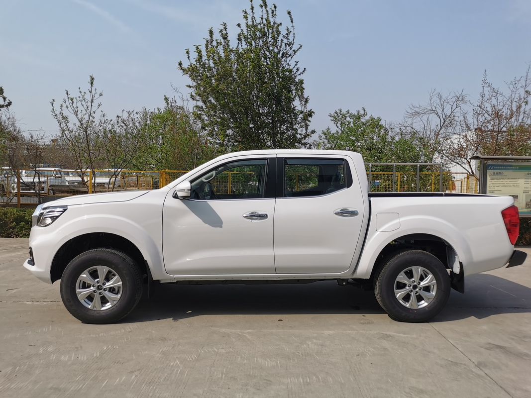 Πικ-απ φορτηγό Ντίζελ 4x4 Dongfeng Nissan 2WD & 4WD Off-Road Διπλή καμπίνα χειροκίνητη & αυτόματη