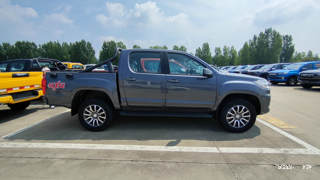 Νέα Pickup 4x4 Κινέζικη μάρκα Foton 6 χρώματα Αριστερό και δεξί χειριστήριο οδηγός κινητήρα ντίζελ