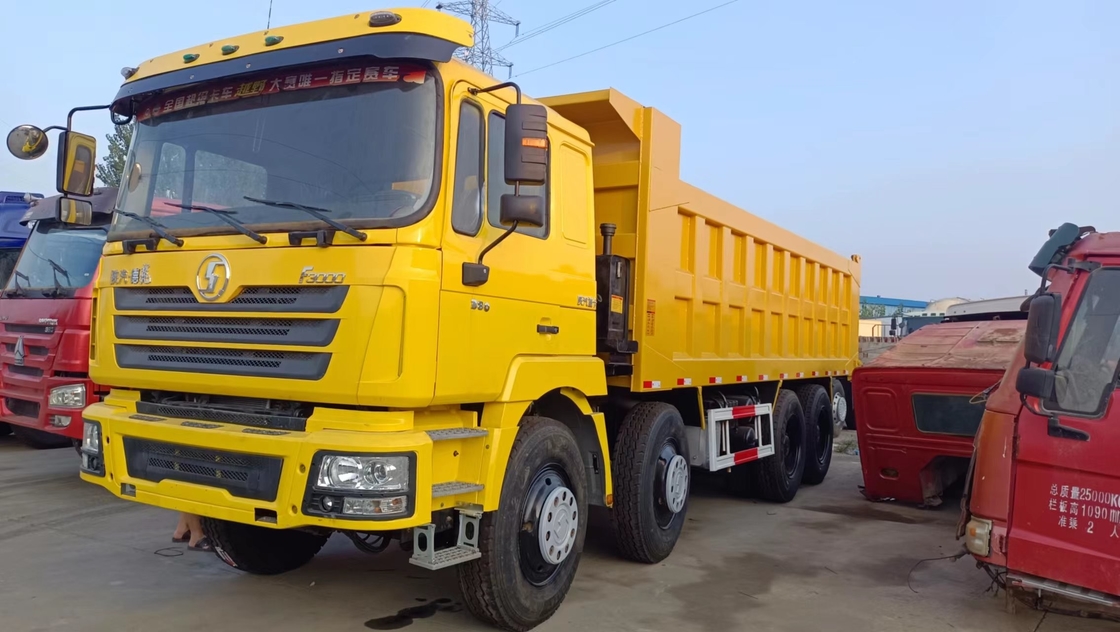 Χρησιμοποιούμενο φορτηγό China F3000 Αξιοπρόσιτο φορτηγό κατεβάστρα Shacman 12 ελαστικά 8*4 LHD Weichai 380hp
