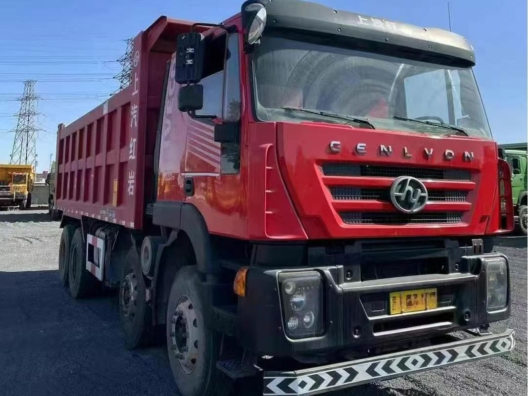 Μεταχειρισμένα Φορτηγά Κίνας Βαρέα Φορτηγά Ανατρεπόμενα SAIC Hongyan 8×4 Φορτηγό Τεχνολογίας Αριστερό Τιμόνι 390hp