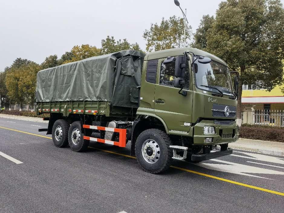 6×6 φορτηγό Dongfeng Νέο φορτηγό φορτηγό εκτός δρόμου Ελαστικά Μονή καμπίνας Cummins Μηχανή Χρήση στην Αφρική