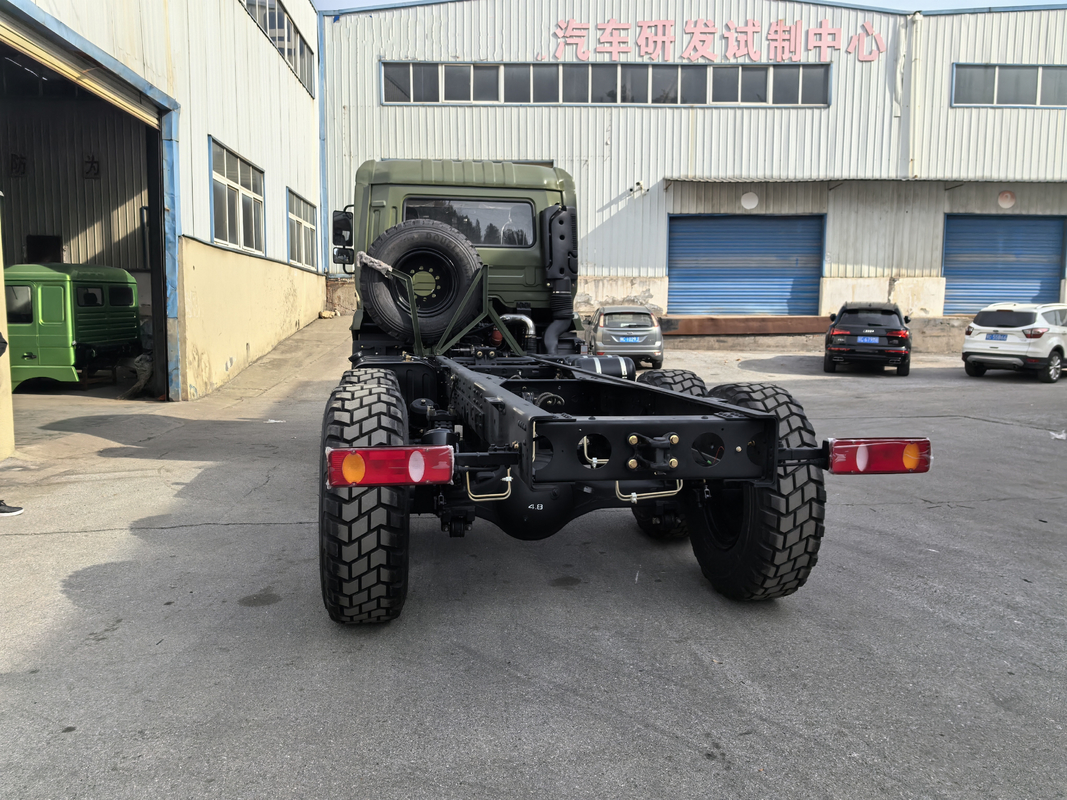 6×6 φορτηγό Dongfeng Νέο φορτηγό φορτηγό εκτός δρόμου Ελαστικά Μονή καμπίνας Cummins Μηχανή Χρήση στην Αφρική