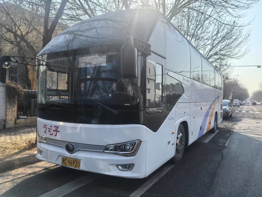 Λούξο Yutong Bus 50 θέσεις 2021 Έτος Yutong ZK6128 αερόσακος Ανάρτηση Weichai Μηχανή 336hp Τουριστικό λεωφορείο