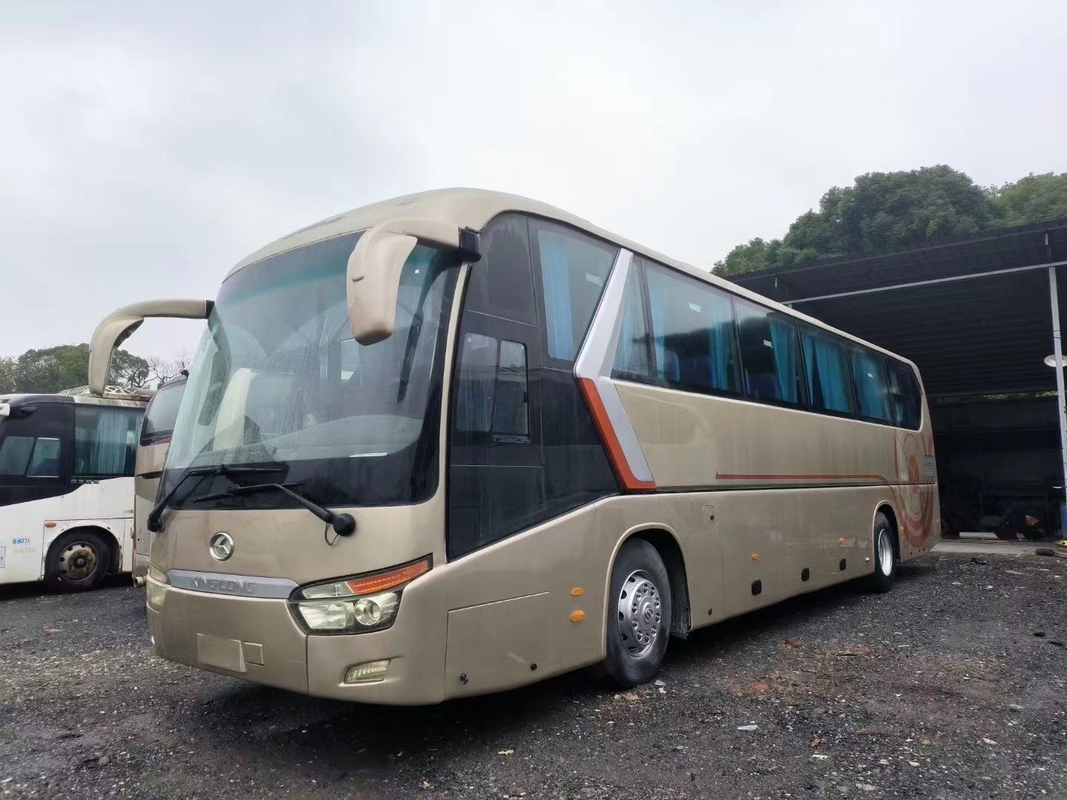 Λεωφορεία Προπονητής 55 θέσεων Kinglong Champagne Color 53 θέσεις XMQ6129 Euro 3 Emission LHD&RHD