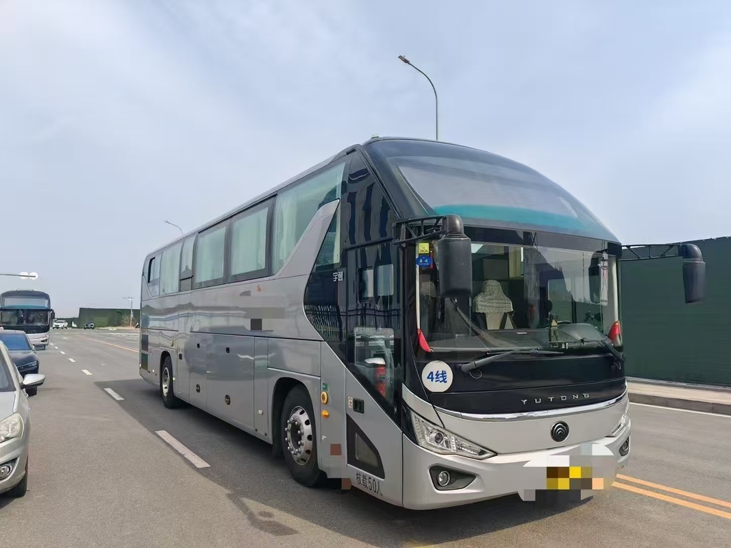 Το λεωφορείο Yutong Coach 2η ZK6120 μοντέλο αερόσακου Μεταφορών επιβατών 50 θέσεις 2021 Έτος Οχήματα Χατζ