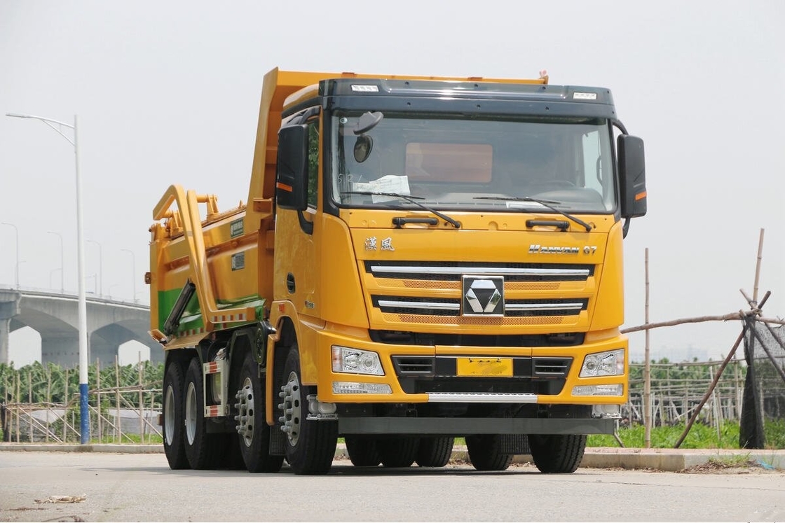 Χρησιμοποιημένο φορτηγό 400hp XCMG G7 8*4 Drive Mode Κατασκευαστικό υλικό Μεταφορές