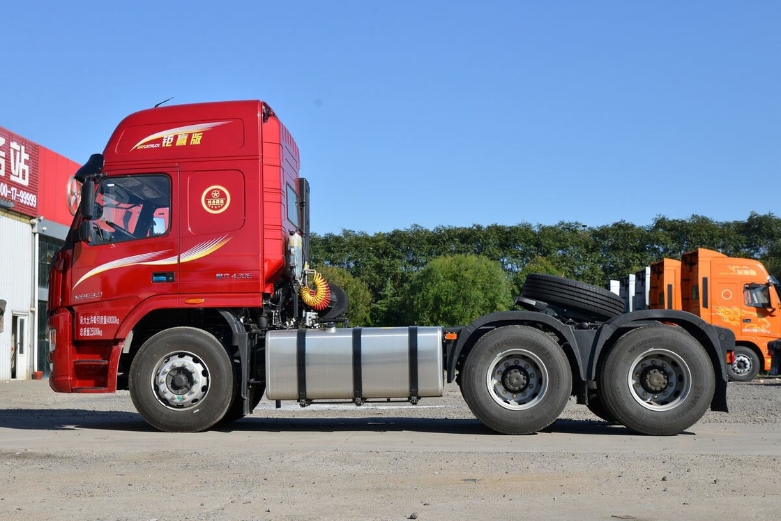 Μεταχειρισμένο Τράκτορας Dayun N8E 6*4 Drive Mode 430hp Βαρέως Τύπου Μεταφοράς Μεγάλων Αποστάσεων Οδικής Βοήθειας