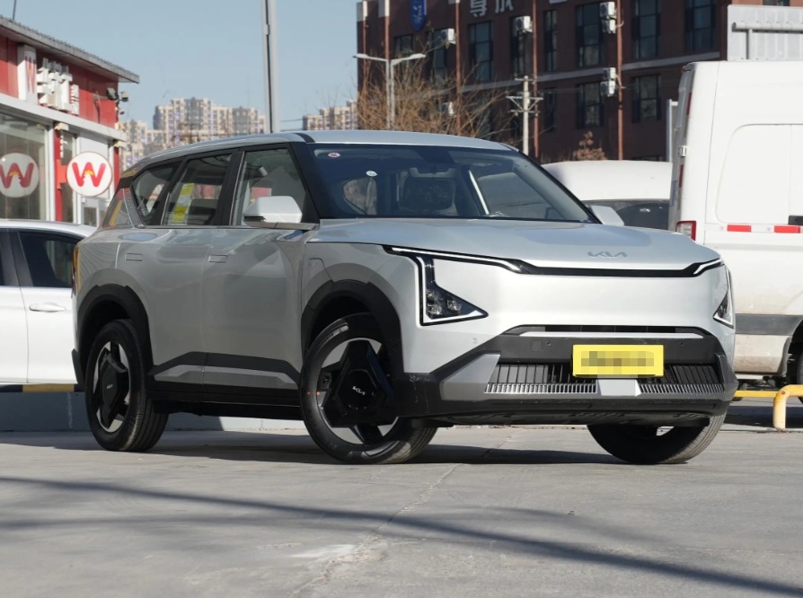 Νέο Kia 2025 Έτους 2 WD Ηλεκτρικό Αυτοκίνητο Ανθεκτικό Ισχυρό Ιδανικό Αυτοκίνητο για την Αγορά της Μέσης Ανατολής