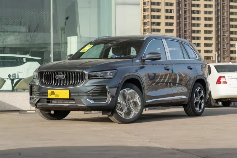 Νέο SUV Geely 2025 Έτους 2WD Βενζινοκίνητο Αυτοκίνητο Ανθεκτικό Ισχυρό Ιδανικό Αυτοκίνητο Με Προσαρμοσμένο Χρώμα