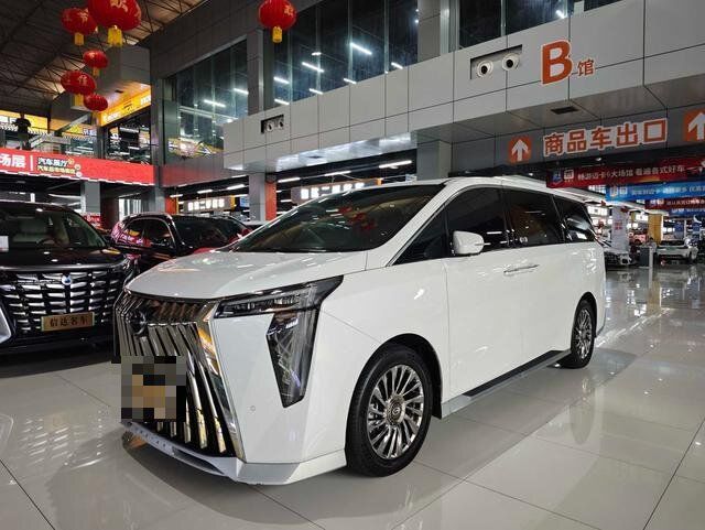 Προσιτό Trumpchi M8 2023 Grandmaster Series 2.0TGDI Ultimate Edition Προς Πώληση 2wd Πολυτελής Οικογενειακή Χρήση