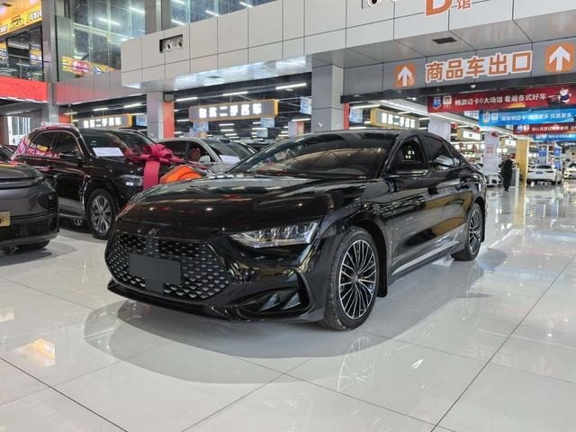 BYD Han DM 2024 DM-i Honor Edition 121km Premium Edition Οικογενειακό SUV και αξιόπιστο οικονομικό SUV για εξαγωγή