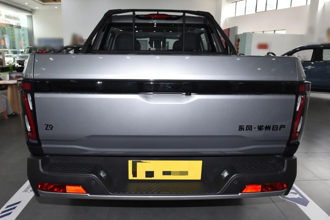 Οικονομικό Dongfeng Z9 Pickup 2025 2.3T 6MT Diesel 2WD Euro 6 190hp Ιδανικό για Εξαγωγές & Οικογενειακές Εκδρομές