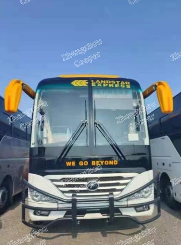 ZK6120D Yutong ολοκαίνουργιο επιβατικό λεωφορείο 2025 67 θέσεων 2 + 3 διάταξη Cum-mins Δύο πόρτες επιβατών και 1 πόρτα οδηγού δεξιόχειρας πολυτελές λεωφορείο
