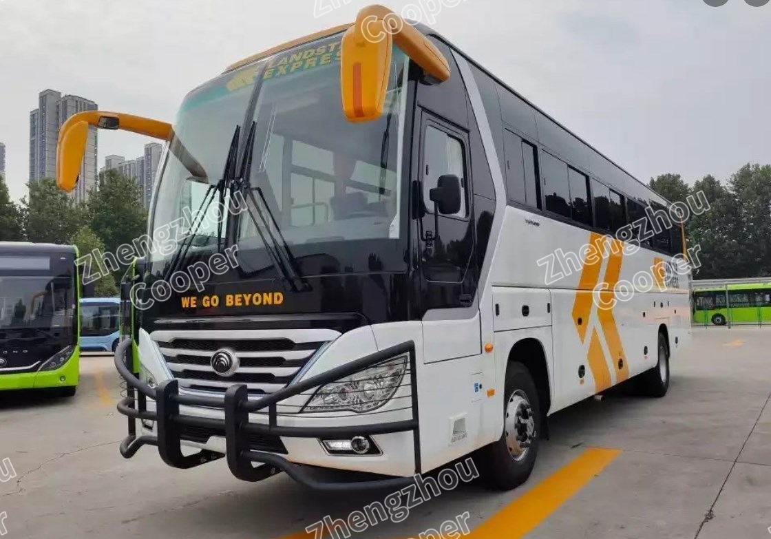 ZK6120D Yutong Brand new Passenger Bus 2025 67-Seater 2+3 Layout Cummins Two passenger  Door and 1 Driver's Door Right-Hand Drive Luxury Bus
