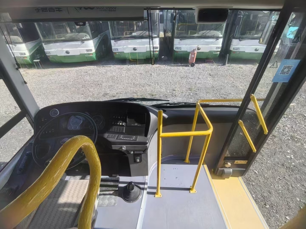 Used Yutong City Bus Diesel 12m Luxury Tour Commuter Airport School Church Bus