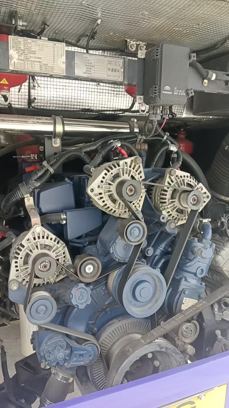 Δεύτερο χέρι Yutong λεωφορείο λεωφορείων 50 θέσεων Weichai Tour Ντίζελ Αεροδρόμιο Εκκλησία Εμπορική σχολή Διαμεσοαστική Διαπολιτική λεωφορεία RHD / LHD