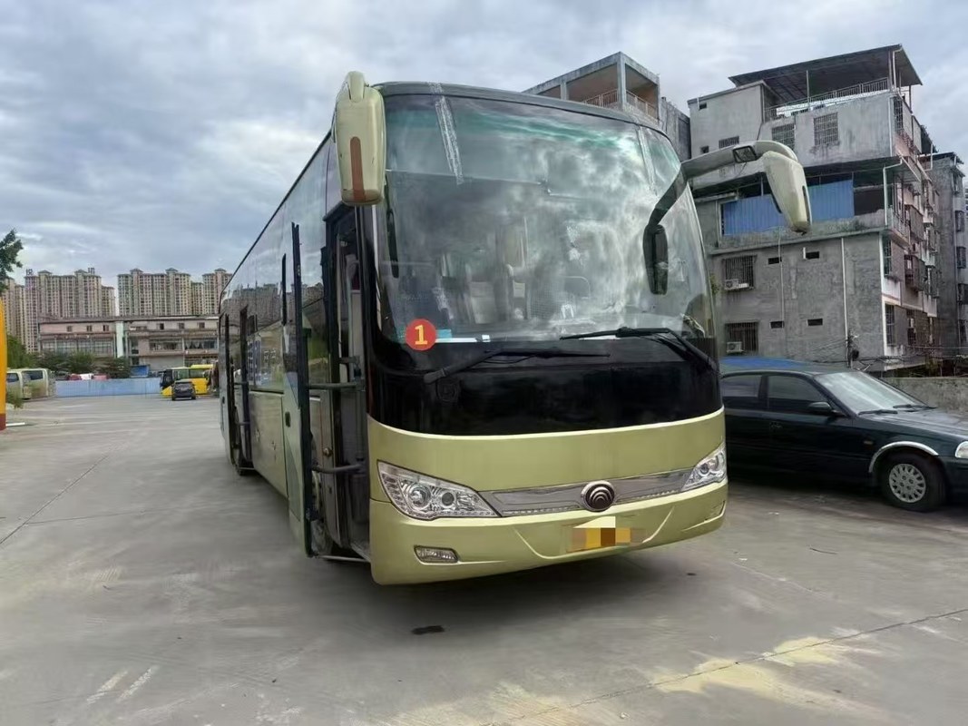 Χρησιμοποιούμενα 49 θέσεις Ντίζελ Yutong λεωφορείο λεωφορείου Weichai Tour αεροδρόμιο Εκκλησία Επισκέπτης Σχολή Διαμεσόποροι Διαπολιτικά λεωφορεία Rhd / Lhd